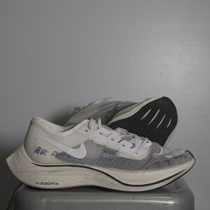 Nike ZoomX Vaporfly NEXT% Blue Ribbon Sports - Size 10.5 - Good Condition